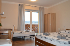 Pokoj 203