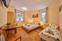 3-lůžkový pokoj